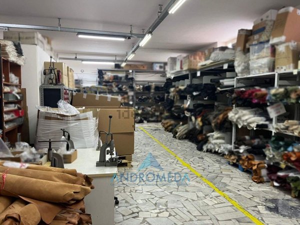 ufficio in vendita a Casandrino