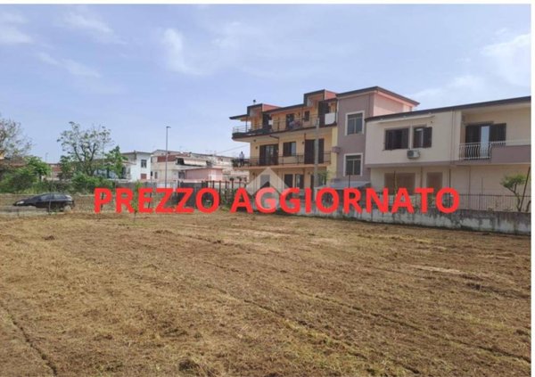 casa indipendente in vendita a Casandrino