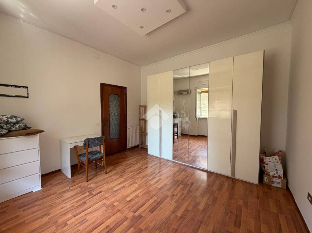 casa indipendente in vendita a Casandrino