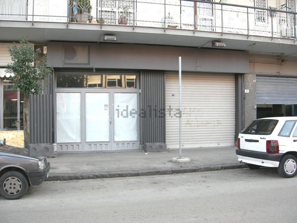 locale commerciale in vendita a Casavatore