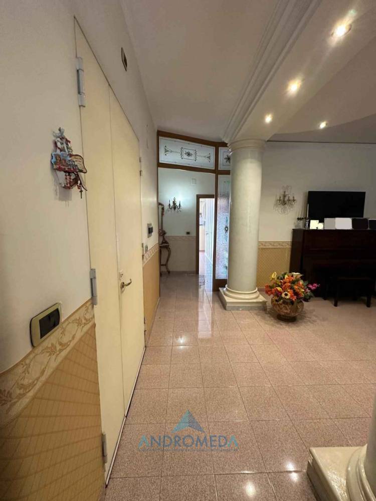 intera palazzina in vendita a Casavatore
