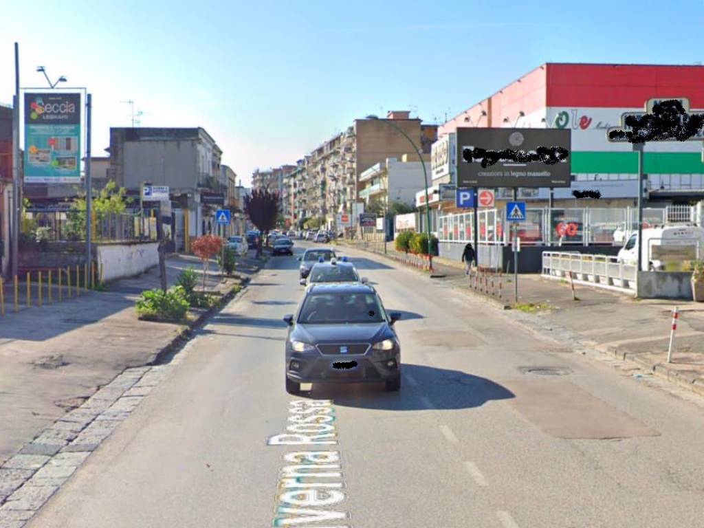 locale commerciale in vendita a Casavatore