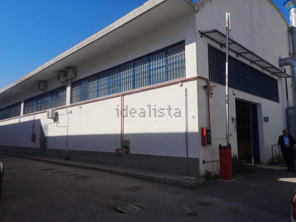 capannone in vendita a Casavatore