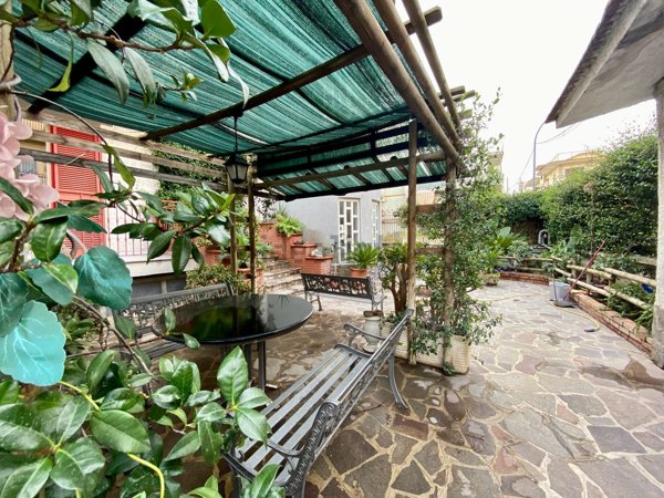 casa indipendente in vendita a Casavatore