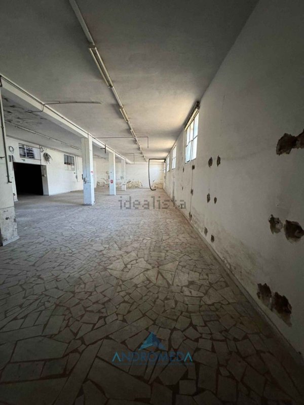 capannone in vendita a Casavatore