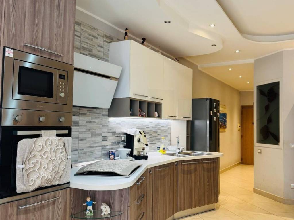 locale commerciale in vendita a Casavatore