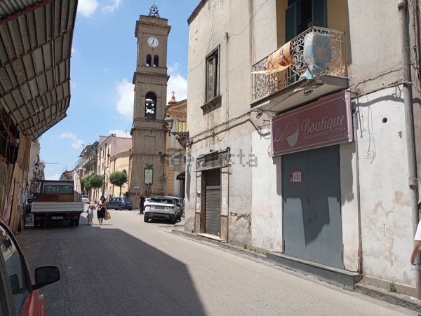 locale commerciale in vendita a Casavatore