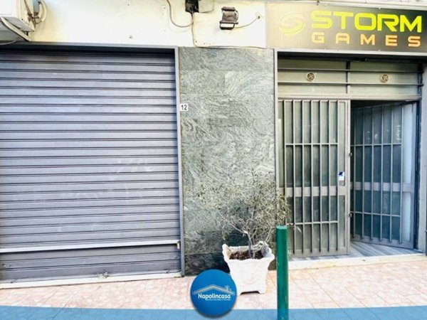 negozio in vendita a Casoria