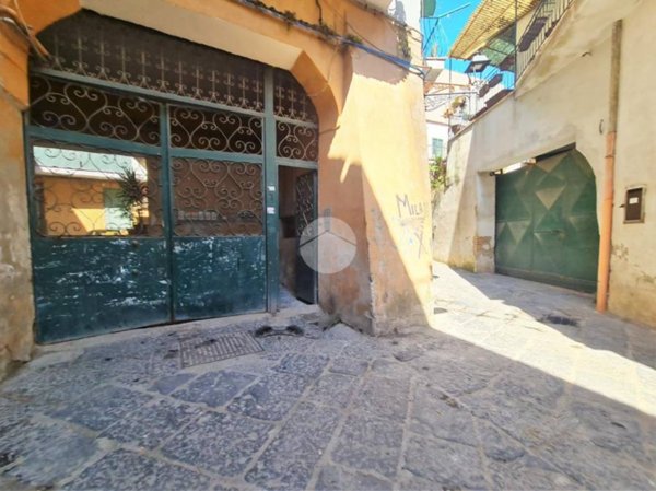 appartamento in vendita a Casoria in zona Centro Storico