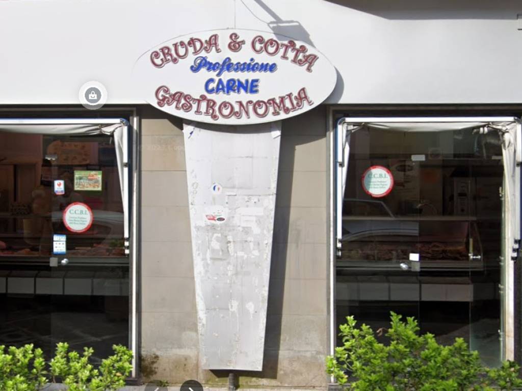 negozio in vendita a Casoria