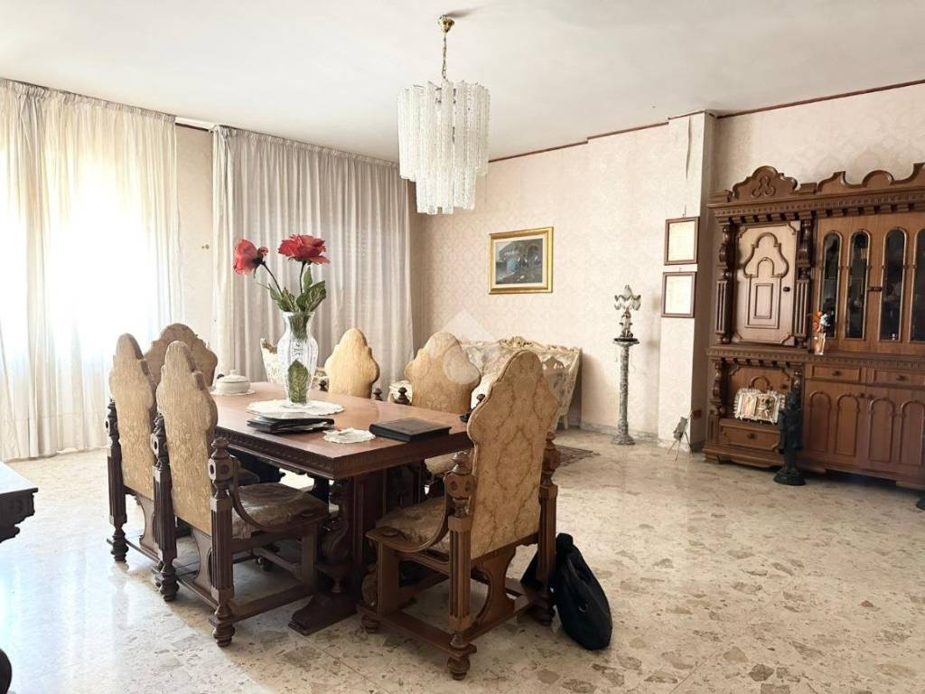 appartamento in vendita a Casoria in zona Arpino