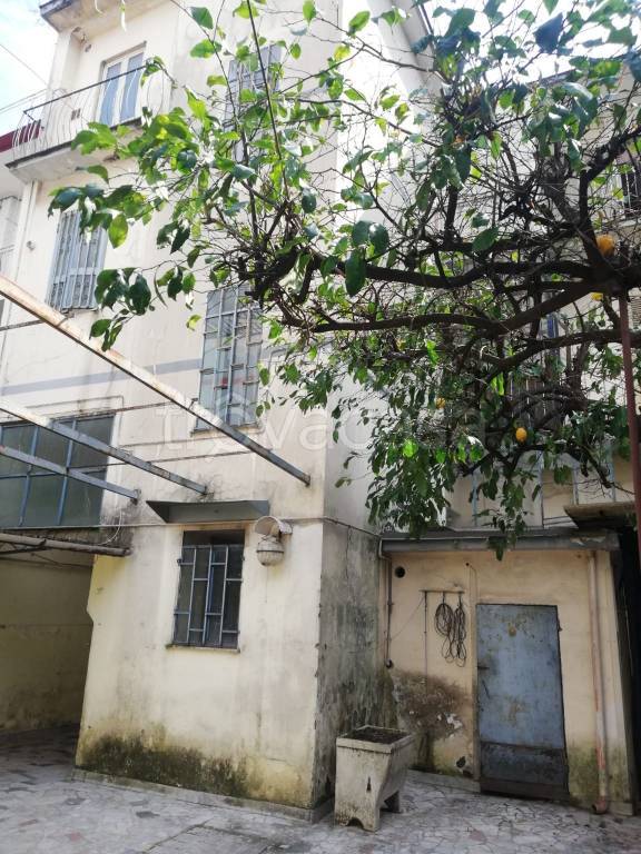 casa indipendente in vendita a Casoria