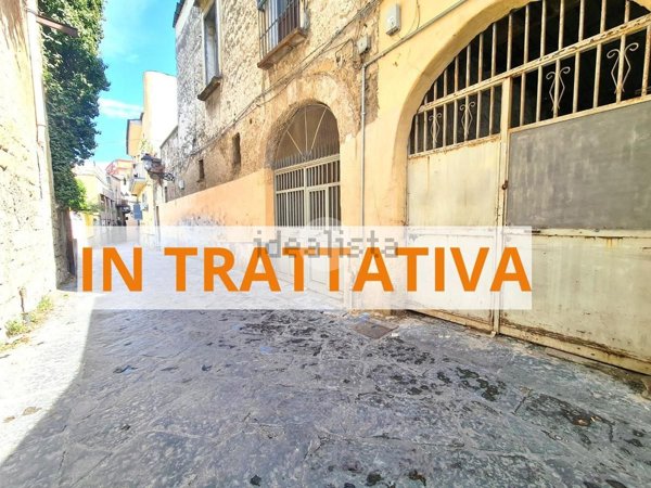 appartamento in vendita a Casoria in zona Centro Storico