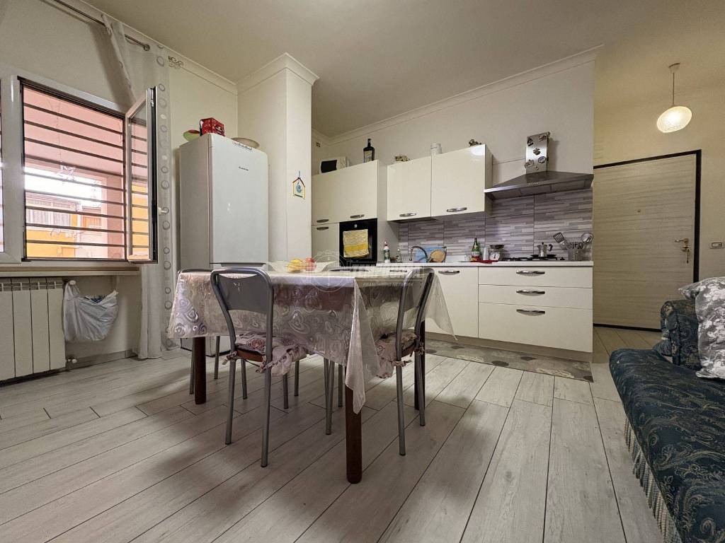 appartamento in vendita a Casoria in zona Arpino