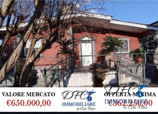casa indipendente in vendita a Casoria