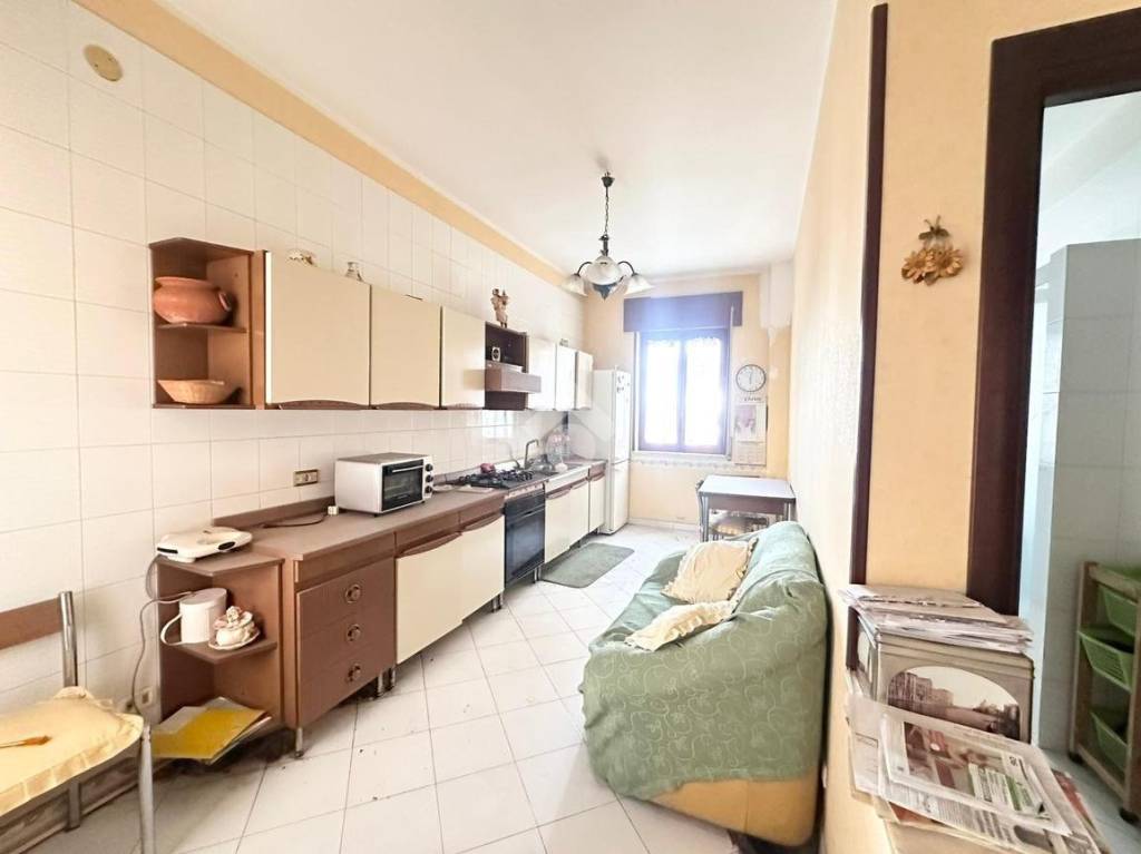 appartamento in vendita a Casoria in zona Arpino