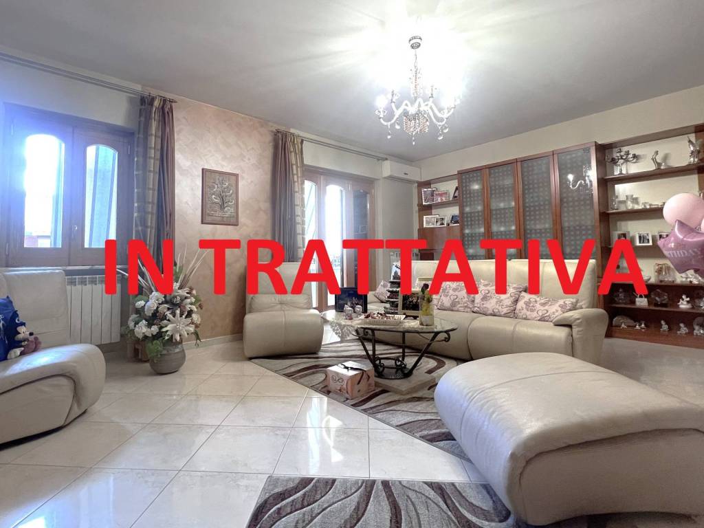 appartamento in vendita a Casoria in zona Centro Storico