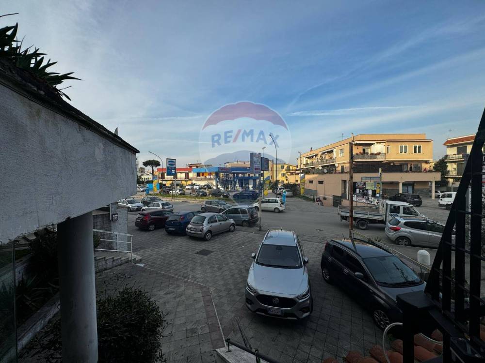 negozio in vendita a Casoria