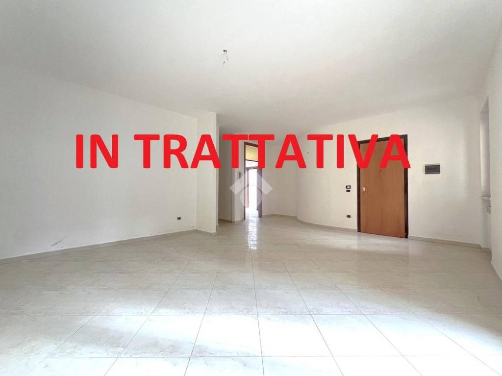 appartamento in vendita a Casoria in zona Centro Storico