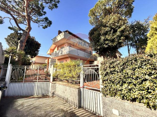 casa indipendente in vendita a Casoria
