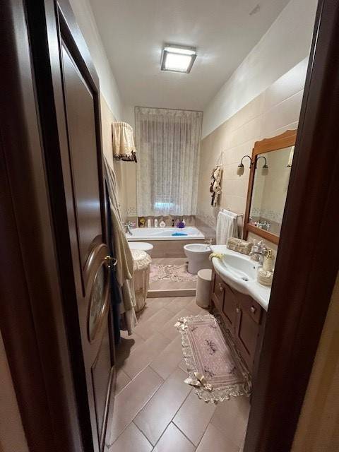 appartamento in vendita a Casoria in zona Arpino