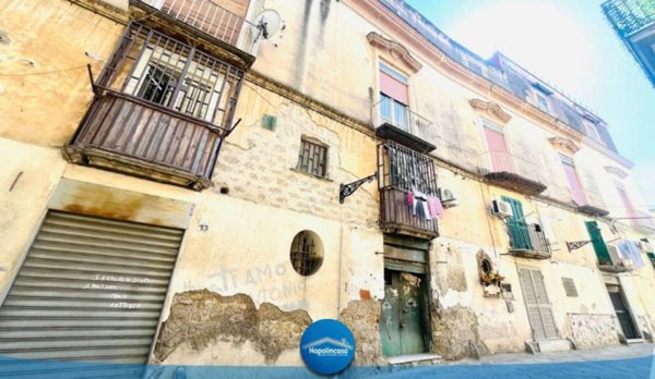 appartamento in vendita a Casoria in zona Centro Storico