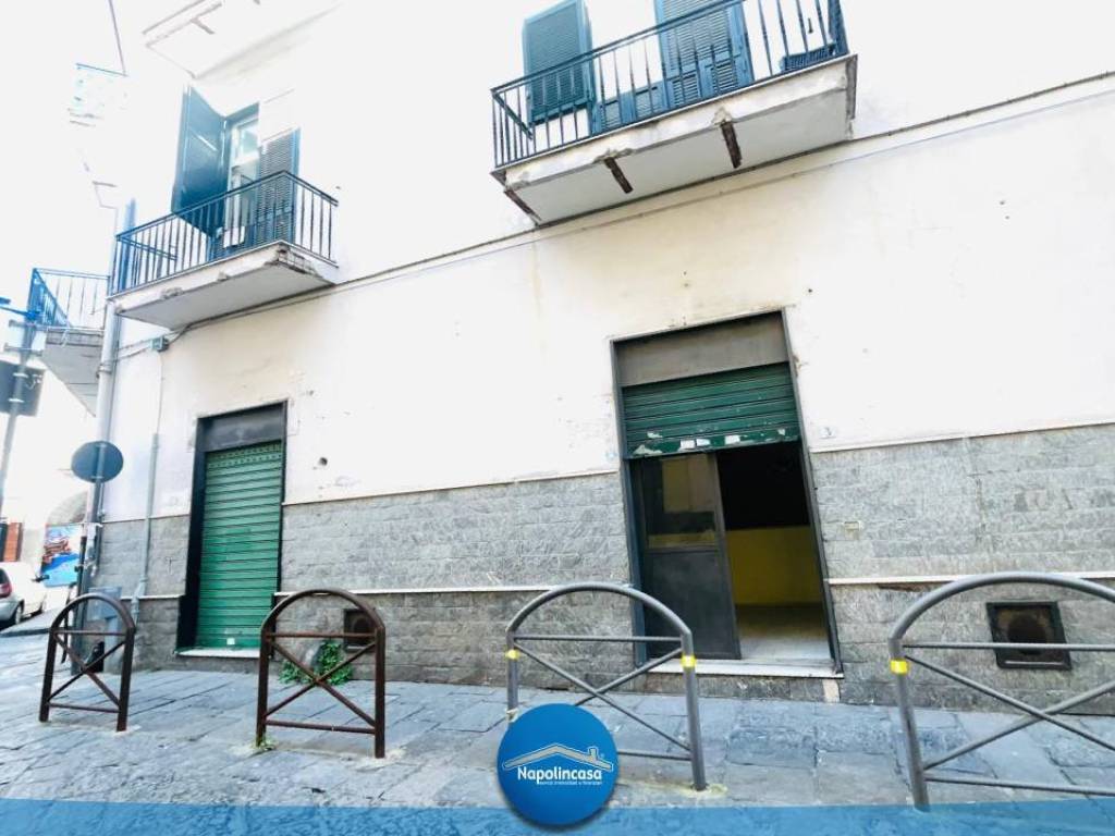 negozio in vendita a Casoria