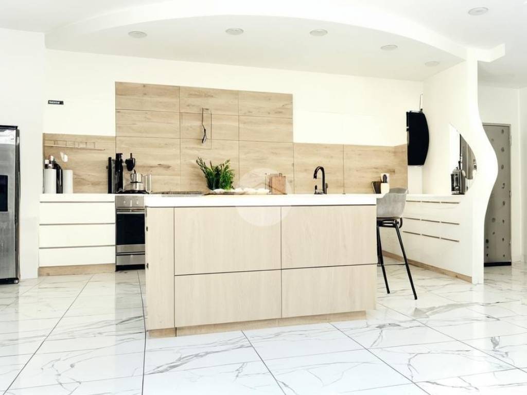 appartamento in vendita a Casoria in zona Arpino