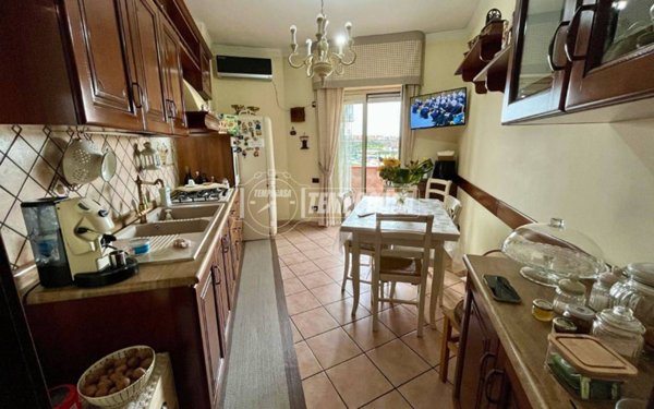 appartamento in vendita a Casoria in zona Arpino