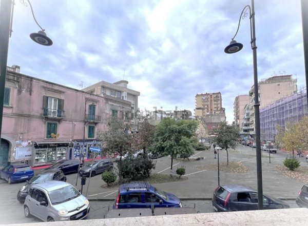 appartamento in vendita a Casoria in zona Centro Storico