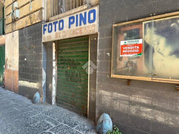 negozio in vendita a Casoria in zona Centro Storico