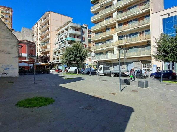 negozio in vendita a Casoria