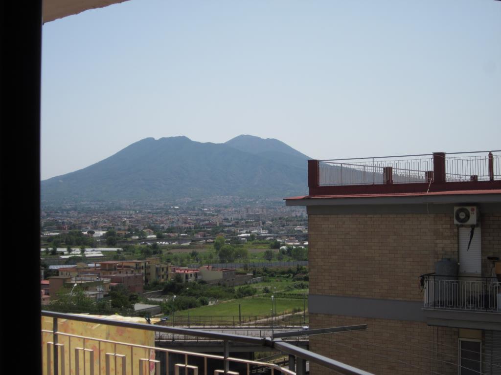 appartamento in vendita a Casoria in zona Arpino