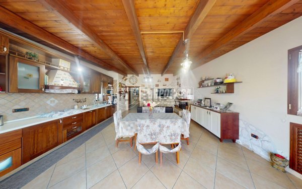 appartamento in vendita a Casoria in zona Centro Storico