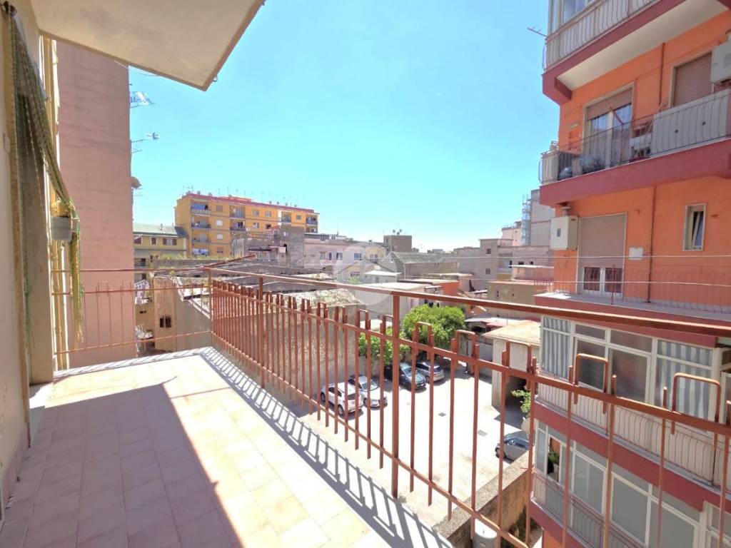appartamento in vendita a Casoria in zona Centro Storico