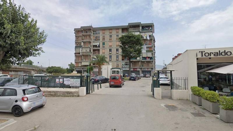appartamento in vendita a Casoria in zona Arpino