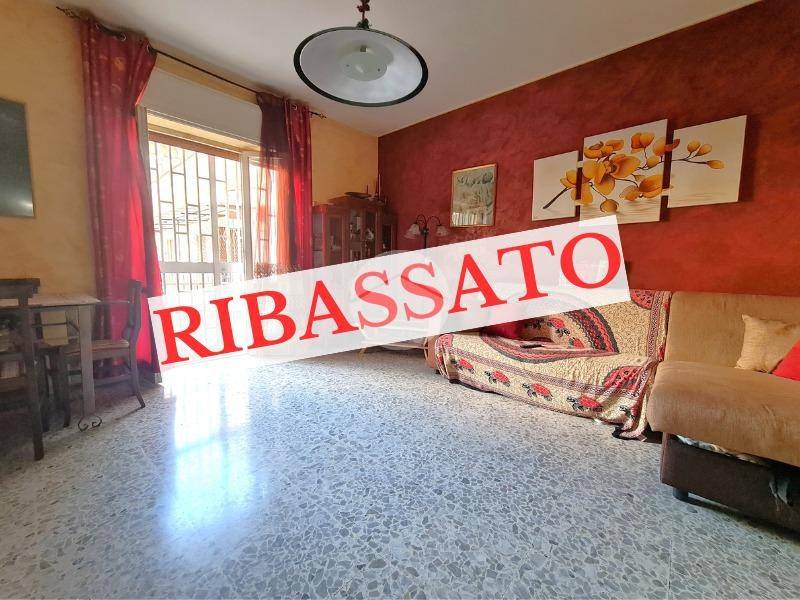 appartamento in vendita a Casoria in zona Centro Storico