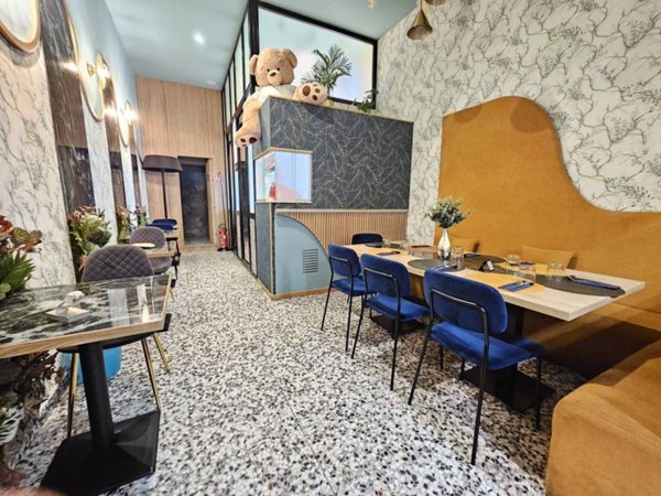 negozio in vendita a Casoria