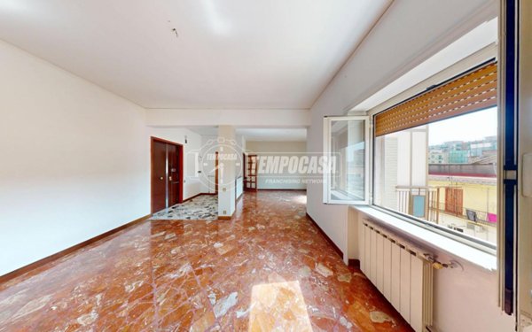 appartamento in vendita a Casoria in zona Centro Storico