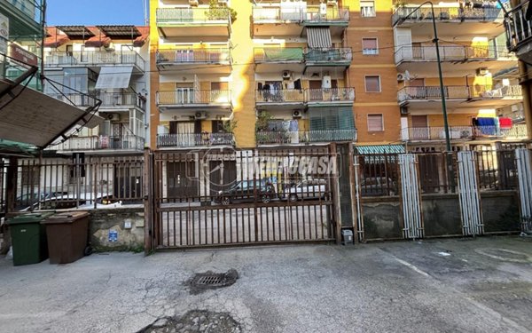 appartamento in vendita a Casoria in zona Centro Storico