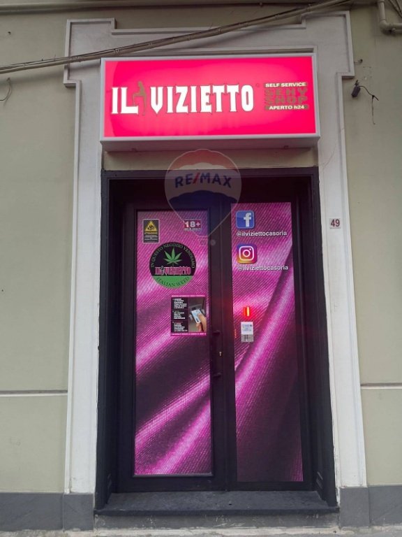 negozio in vendita a Casoria