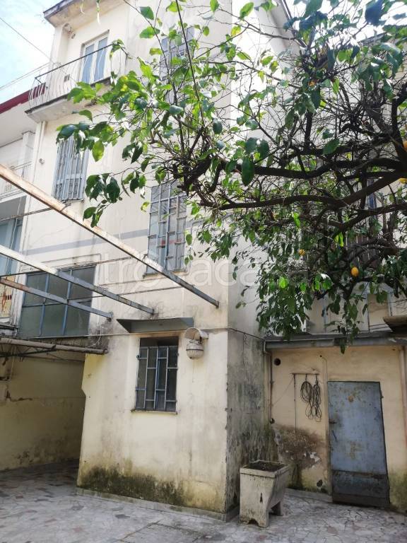 casa indipendente in vendita a Casoria