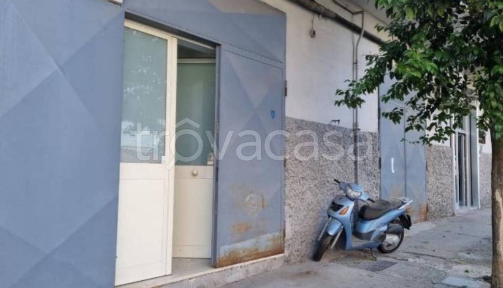 ufficio in vendita a Casoria in zona Arpino