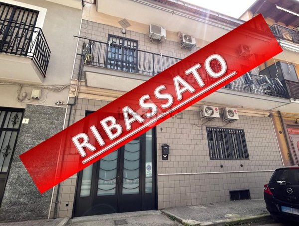 casa indipendente in vendita a Casoria in zona Centro Storico