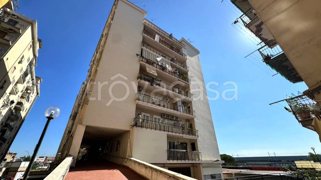 appartamento in vendita a Casoria in zona Arpino
