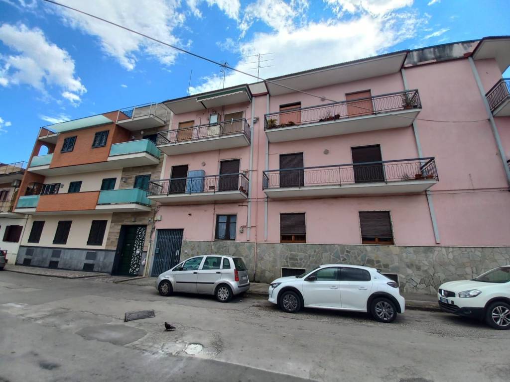 appartamento in vendita a Casoria in zona Centro Storico