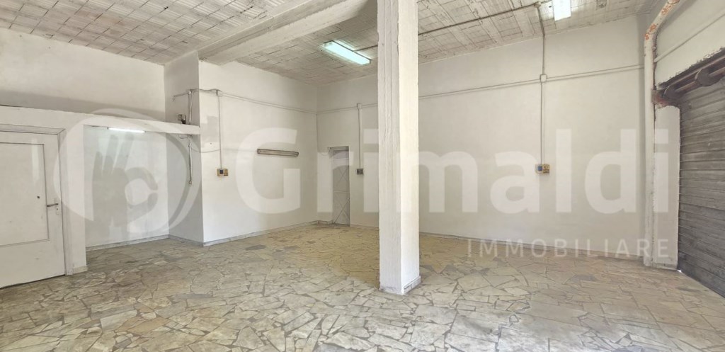 negozio in vendita a Casoria