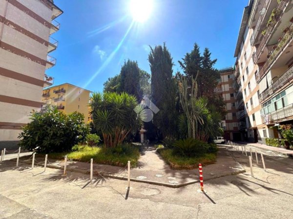 appartamento in vendita a Casoria in zona Centro Storico