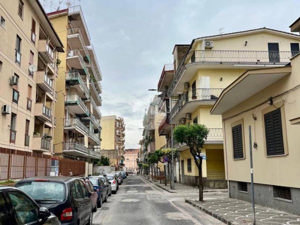 appartamento in vendita a Casoria in zona Centro Storico
