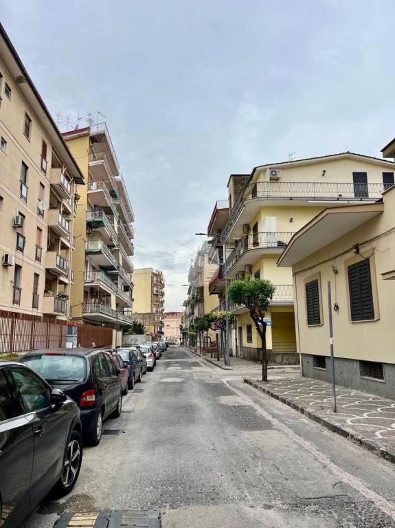 appartamento in vendita a Casoria in zona Centro Storico